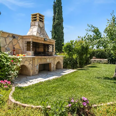 Goudis Evelyn Lefkáda